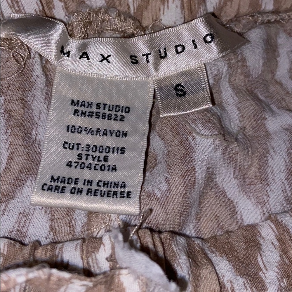 Pants - Picture 3 of 4